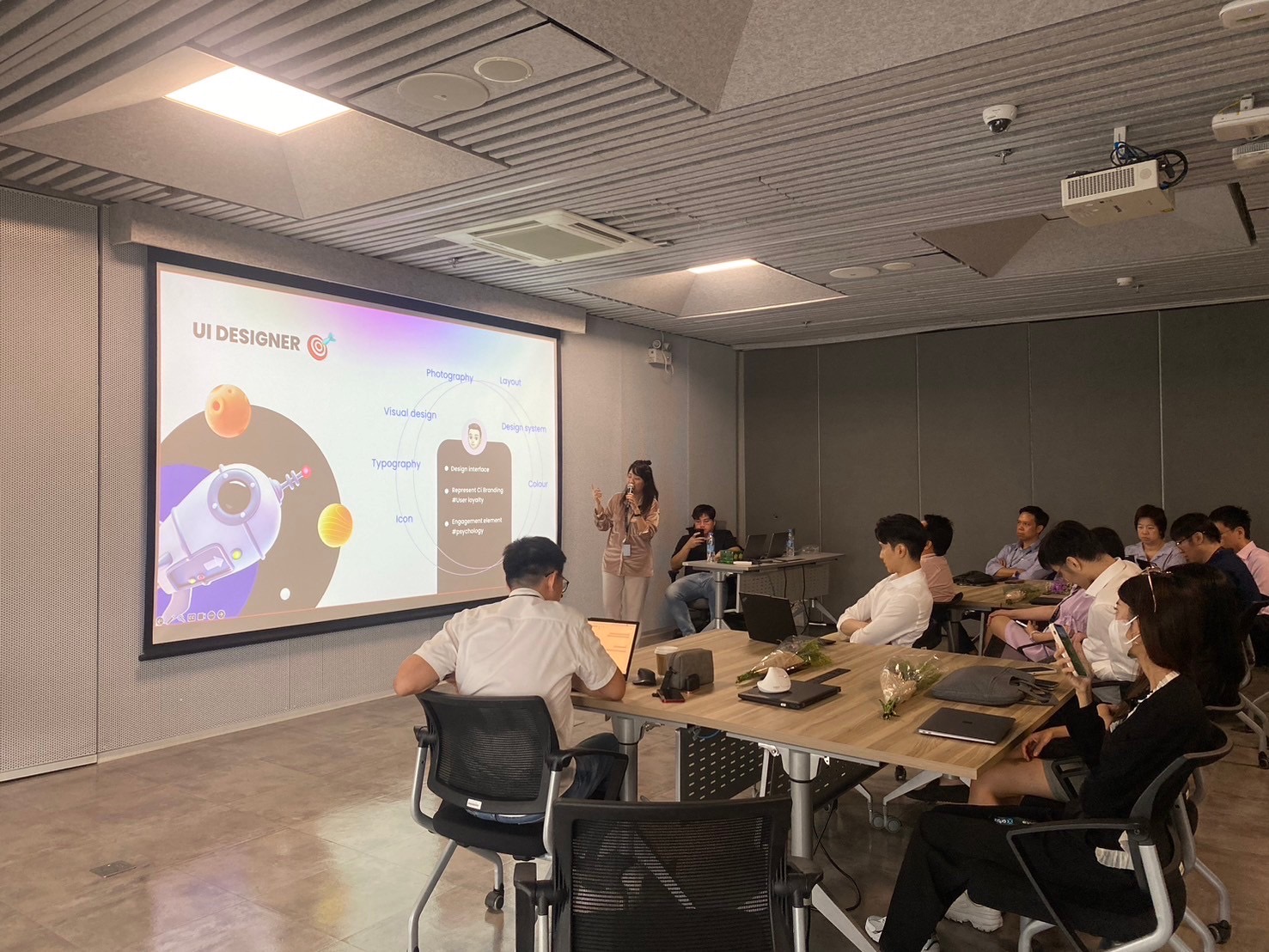 UX/UI Knowledge Sharing Session - "BEAT UP APP Orbix INVEST" Protect your planet